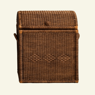 Chest-laundry-basket-teak