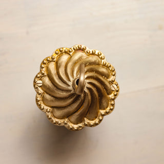 Shell Brass Ceiling Rose